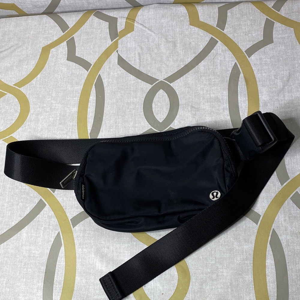 Lululemon Fanny Pack